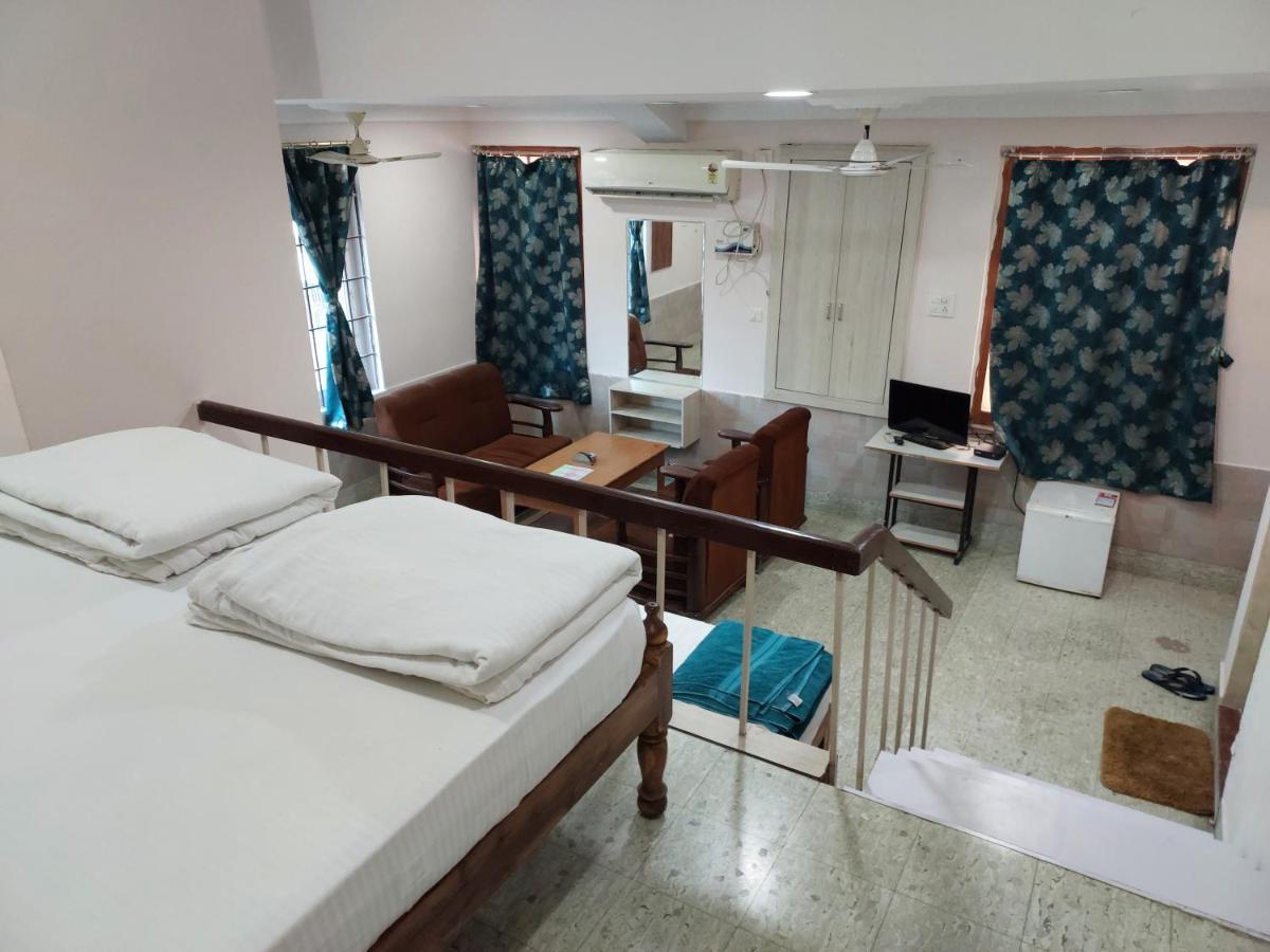Radhika Resort Bhubaneswar Luaran gambar