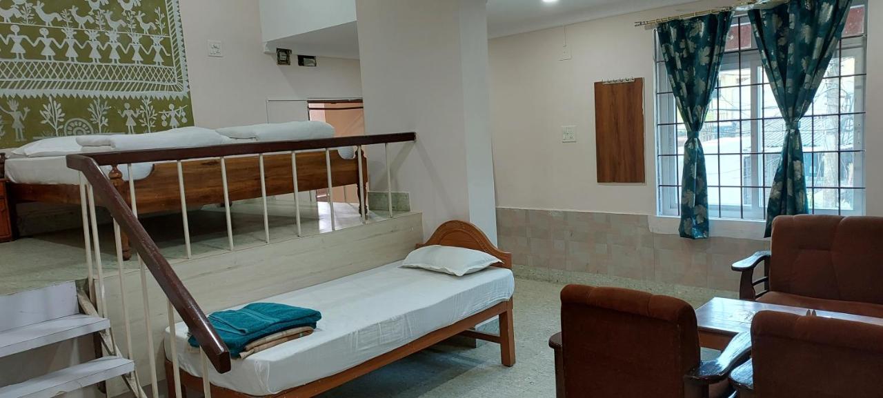 Radhika Resort Bhubaneswar Luaran gambar